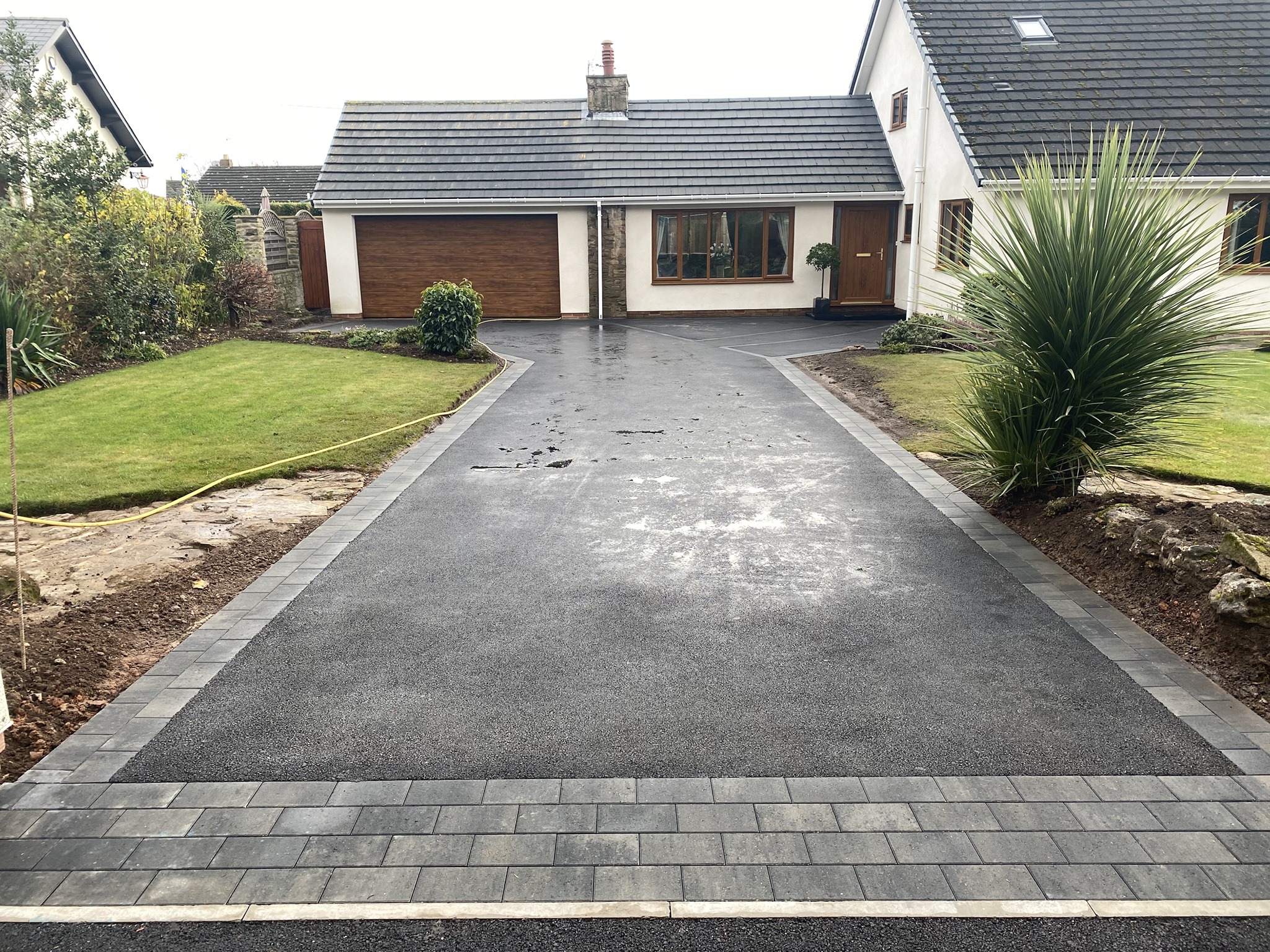 Tarmac Driveways
