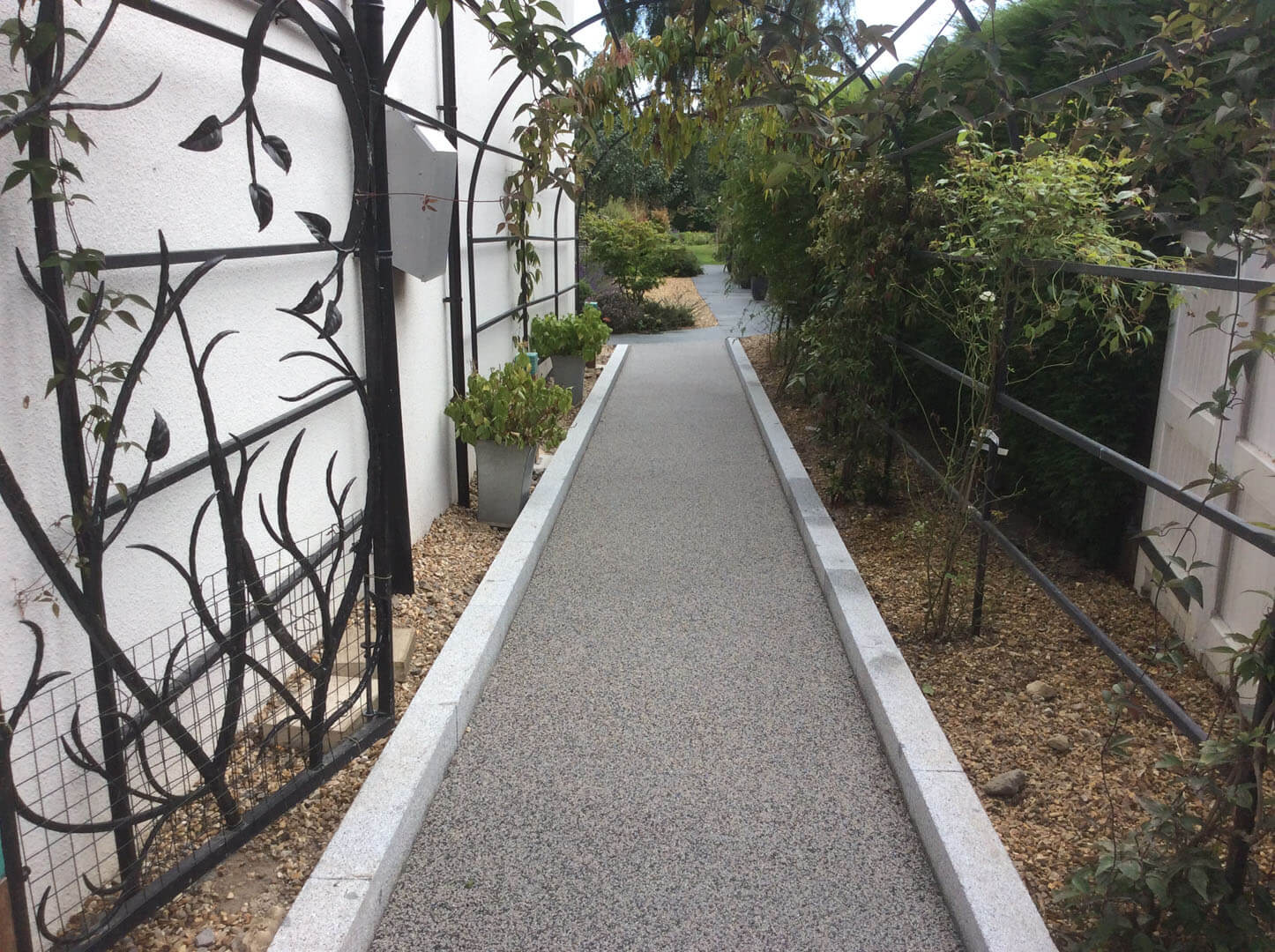 Resin pathway