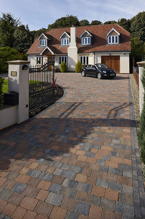 Block driveway and gate